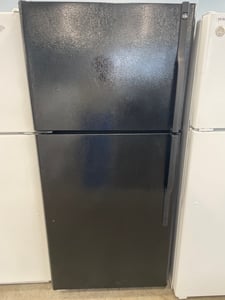 GE black top mount refrigerator - $429.00 - GE-RF-0000111