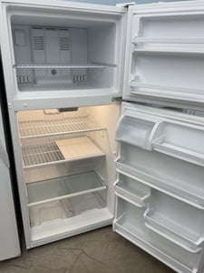 Top mount white refrigerator - $399.00 - WP-RF-0000109