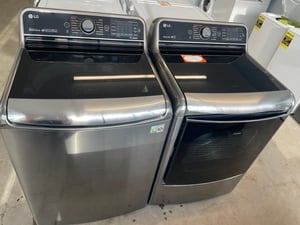LG washer and GAS dryer set - $799.00 - LG-WD-0000010