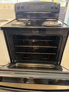 Black coil top range - $679.00 - GE-RG-0000287