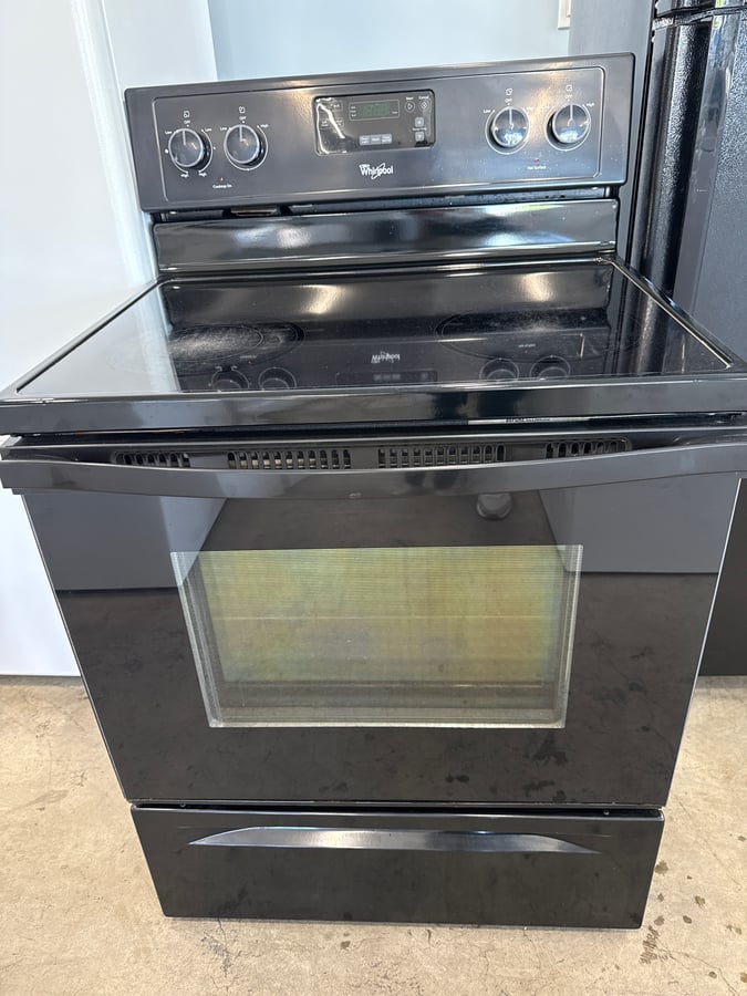 Whirlpool black glass top range - Image