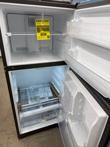 Stainless steel top mount refrigerator - $1,279.00 - GE-RF-0000291