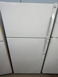 White top mount refrigerator - $399.00 - GE-RF-0000302