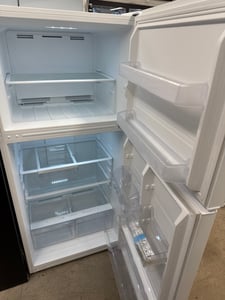 INSIGNIA white top mount refrigerator - $399.00 - UK-RF-0000010