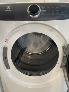 Mismatched whirlpool duet washer and an Electrolux dryer - $899.00 - WP-WD-0000146