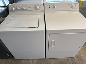 Hotpoint washer and dryer set - $639.00 - HP-WD-0000014