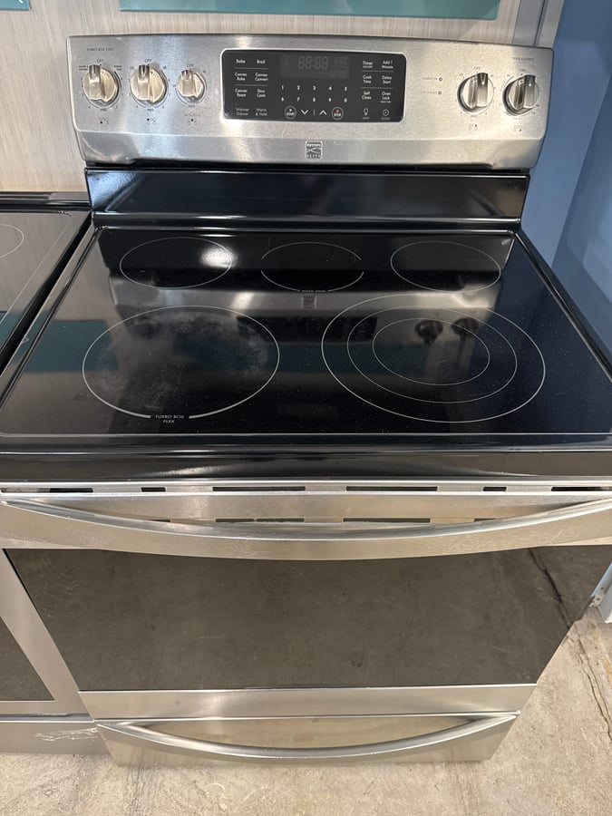 Kenmore Elite glass top range - Image