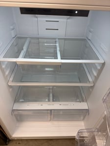 INSIGNIA white top mount refrigerator - $399.00 - UK-RF-0000010