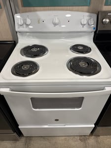 NEW OPEN BOX WHITE RANGE - $499.00 - GE-RG-0000190