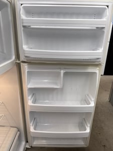 Almond color top mount refrigerator - $279.00 - HP-RF-0000059