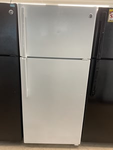 Top mount white refrigerator - $469.00 - GE-RF-0000277
