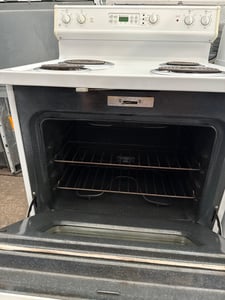 White coil top range - $249.00 - GE-RG-0000186