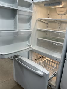 White bottom freezer refrigerator - $599.00 - WP-RF-0000190