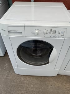 Front load washer - $639.00 - KM-WS-0000077
