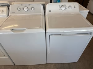 Mismatched Hotpoint washer and GE dryer set - $799.00 - GE-WD-0000064