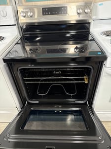 New open box GE glass top range - $599.00 - GE-RG-0000173
