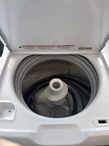 New open box Hotpoint washer and a Hotpoint GAS dryer set - $999.00 - HP-WD-0000022