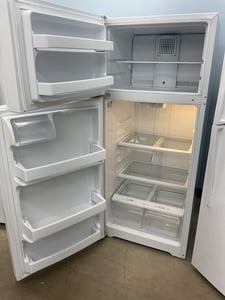 Top mount white refrigerator - $469.00 - UK-RF-0000015