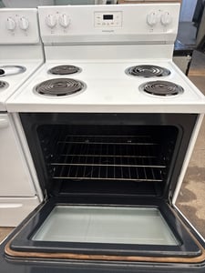 White coil top range - $379.00 - FG-RG-0000106