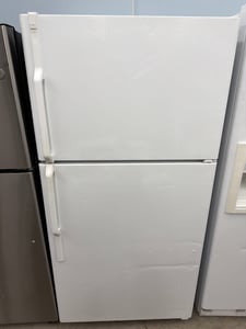 White hotpoint top mount refrigerator - $429.00 - HP-RF-0000103