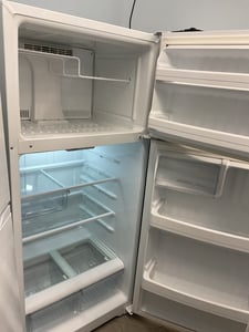 Top mount white refrigerator - $389.00 - HP-RF-0000055