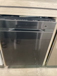Black stainless steel dishwasher - $439.00 - SS-DW-0000015