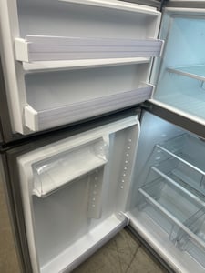 Whirlpool top mount refrigerator - $439.00 - WP-RF-0000052