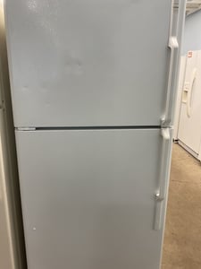 Top mount white refrigerator - $399.00 - HP-RF-0000092