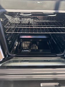 NEW OPEN BOX GE glass top range - $799.00 - GE-RG-0000108