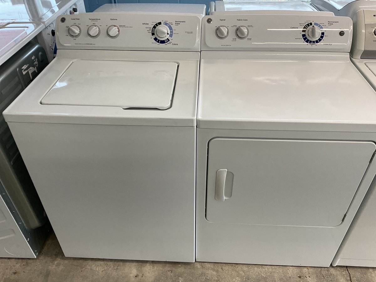 GE washer and dryer set image 1