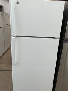 Top mount white refrigerator - $399.00 - GE-RF-0000156