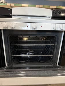 GE ADA coil top range - $449.00 - GE-RG-0000144