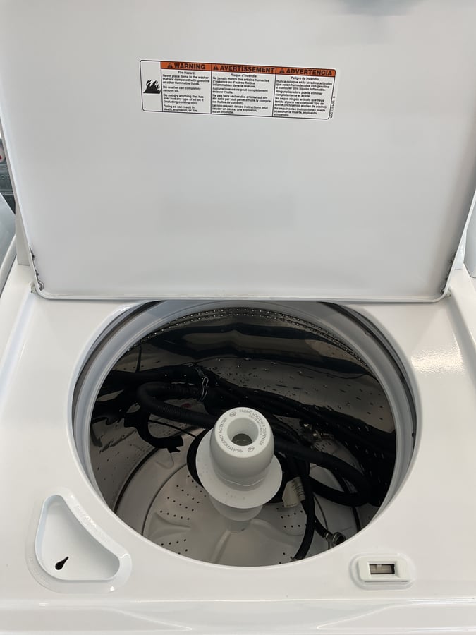 Mismatched whirlpool washer and a Kenmore dryer set image 2