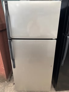 Silver color top mount refrigerator - $389.00 - HP-RF-0000054
