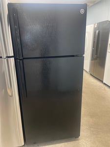 GE black top mount refrigerator - $439.00 - GE-RF-0000080