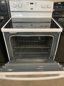 White glass top range - $439.00 - MT-RG-0000013