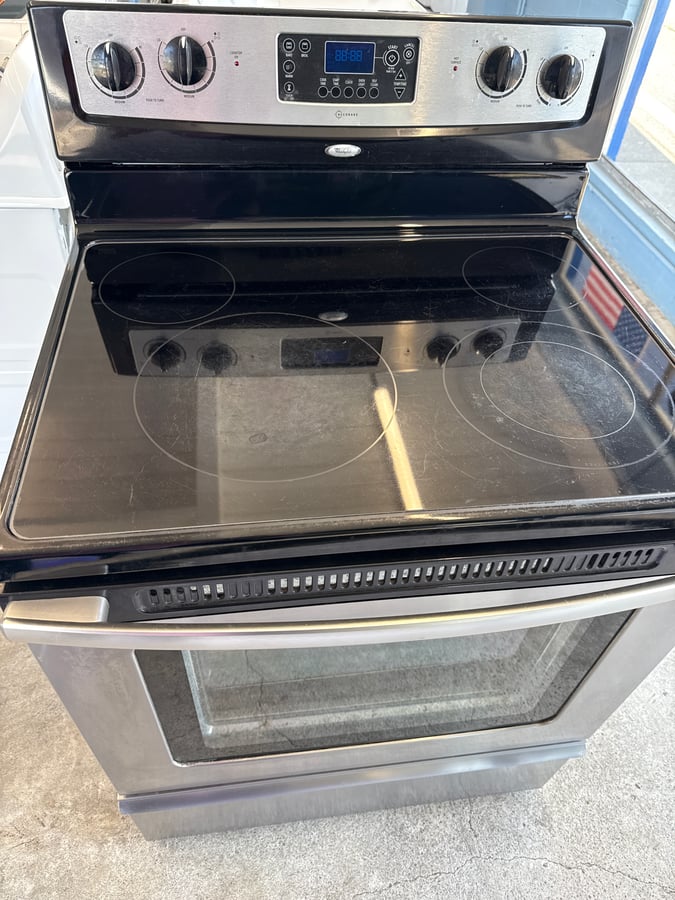 Whirlpool stainless steel glass top range image 2