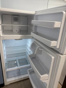 White top mount refrigerator - $439.00 - GE-RF-0000280
