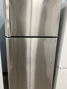 Top mount stainless steel refrigerator - $429.00 - GE-RF-0000167