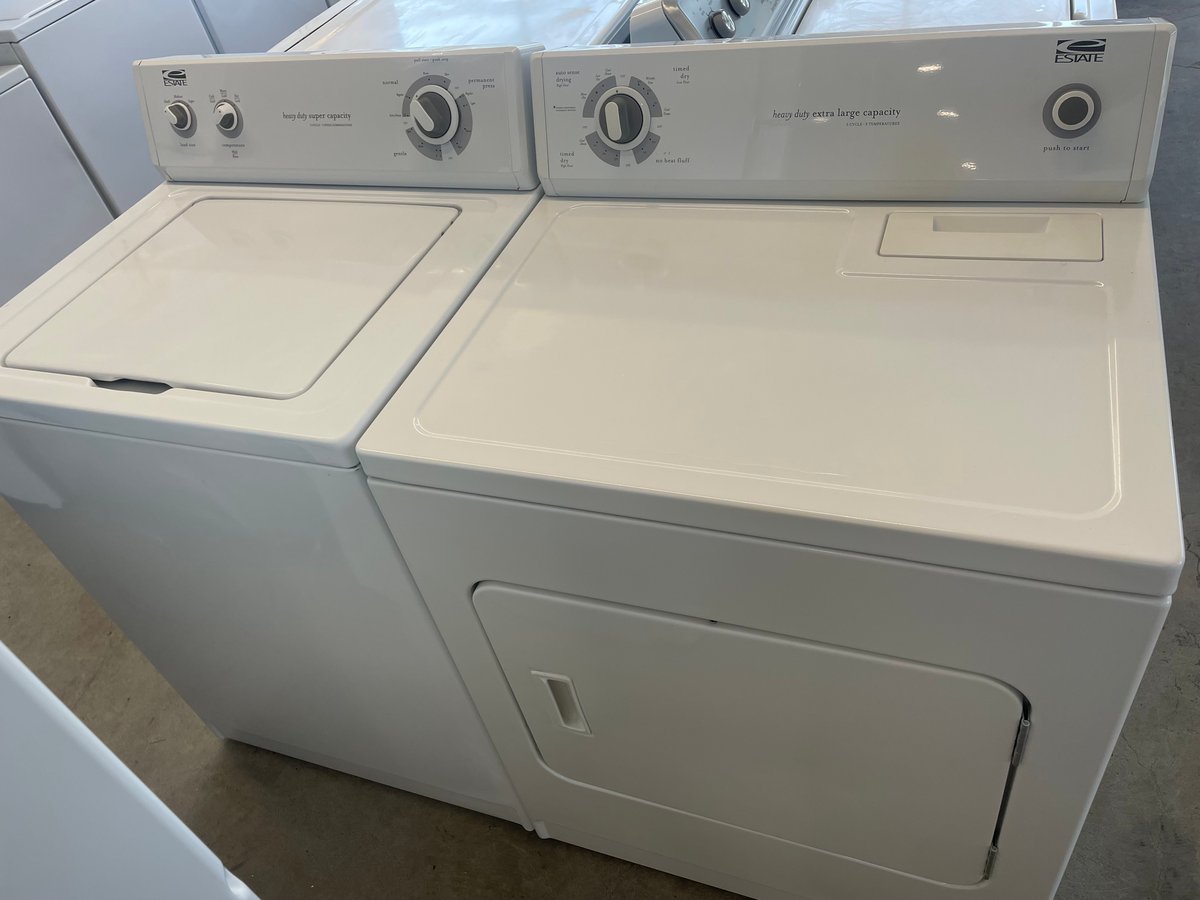 Estate by whirlpool washer and dryer set - Image