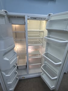 Kenmore white side by side refrigerator - $589.00 - KM-RF-0000068