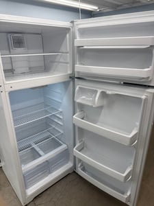 Hotpoint white top mount refrigerator - $399.00 - HP-RF-0000091