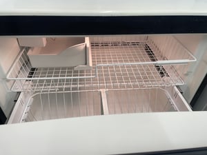 Amana stainless steel bottom freezer refrigerator - $499.00 - AM-RF-0000017