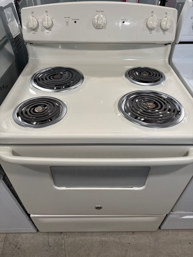 GE almond color coil top range - Image