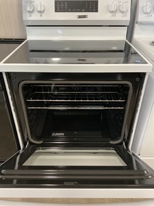 Open box white convection oven - $779.00 - GE-RG-0000155