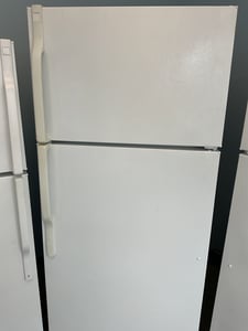 Top mount white refrigerator - $429.00 - GE-RF-0000273