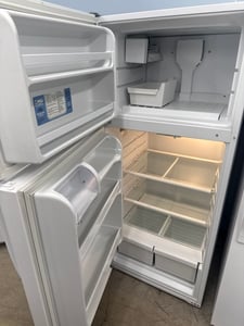 Estate by whirlpool top mount refrigerator - $399.00 - WP-RF-0000185