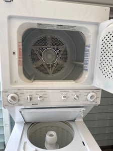 Kenmore 27”laundry center - $779.00 - KM-LC-0000024