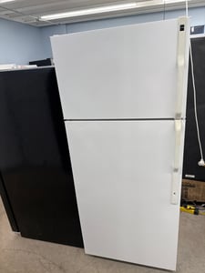 Hotpoint top mount refrigerator - $379.00 - HP-RF-0000037