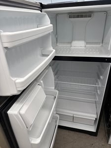 Silver color top mount refrigerator - $399.00 - HP-RF-0000058